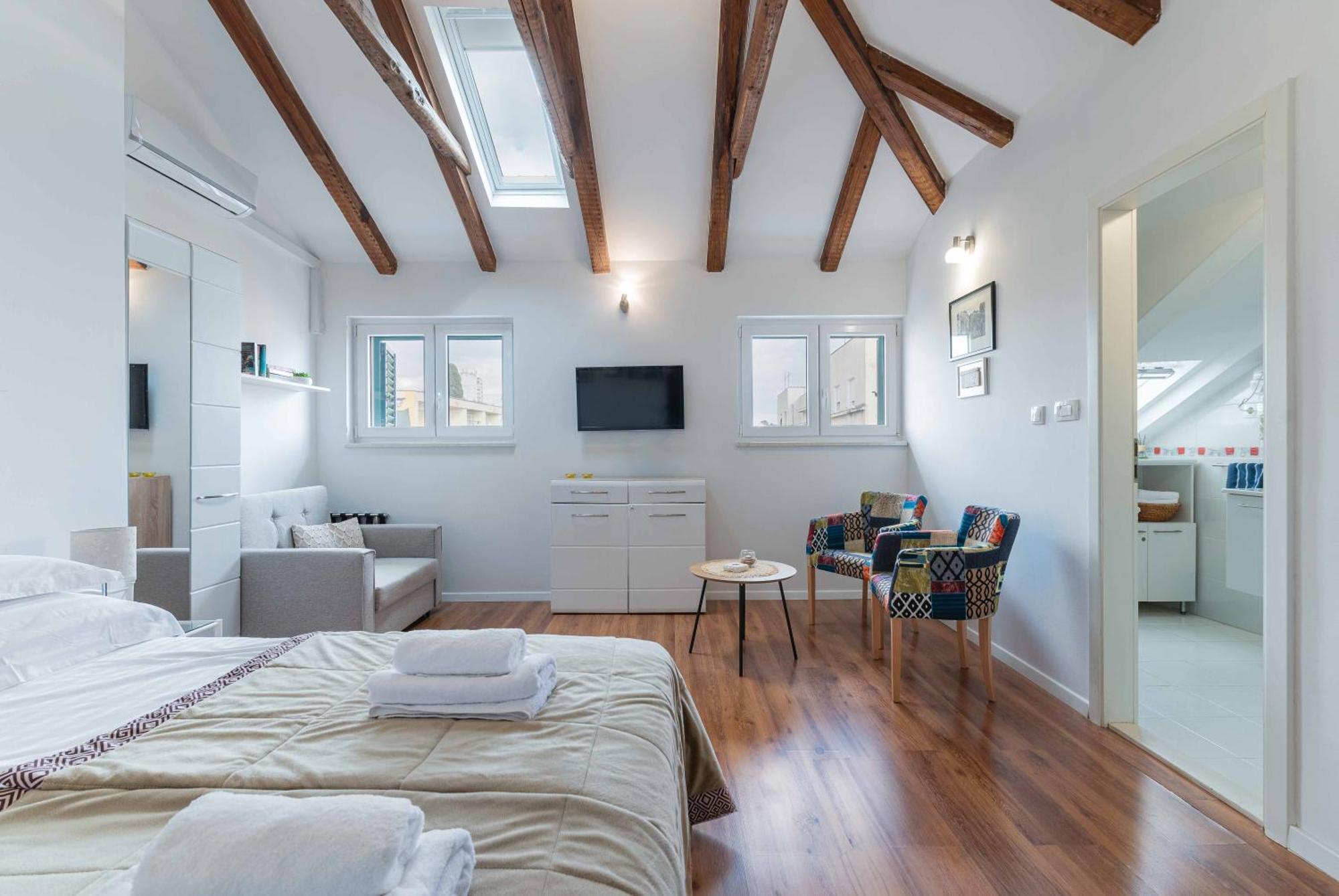 Apartment The Charm Split Ngoại thất bức ảnh