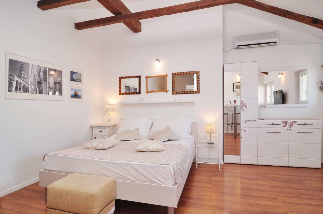 Apartment The Charm Split Ngoại thất bức ảnh